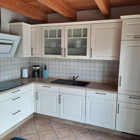 Tolles Ferienhaus In Pilsum - Ferienhaus Trientje - Mit Garten Und Ueberdachter Terrasse מראה חיצוני תמונה