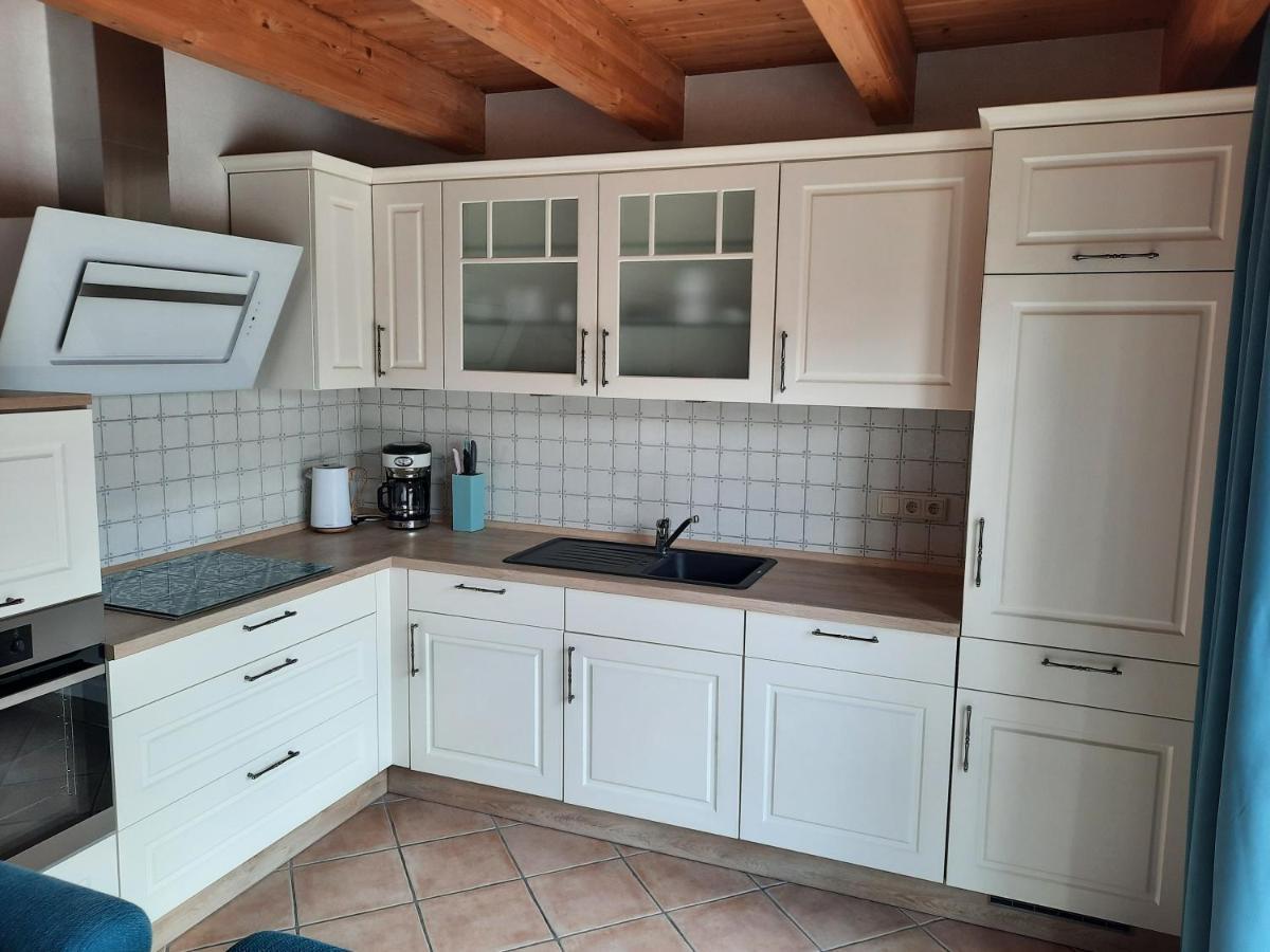 Tolles Ferienhaus In Pilsum - Ferienhaus Trientje - Mit Garten Und Ueberdachter Terrasse מראה חיצוני תמונה